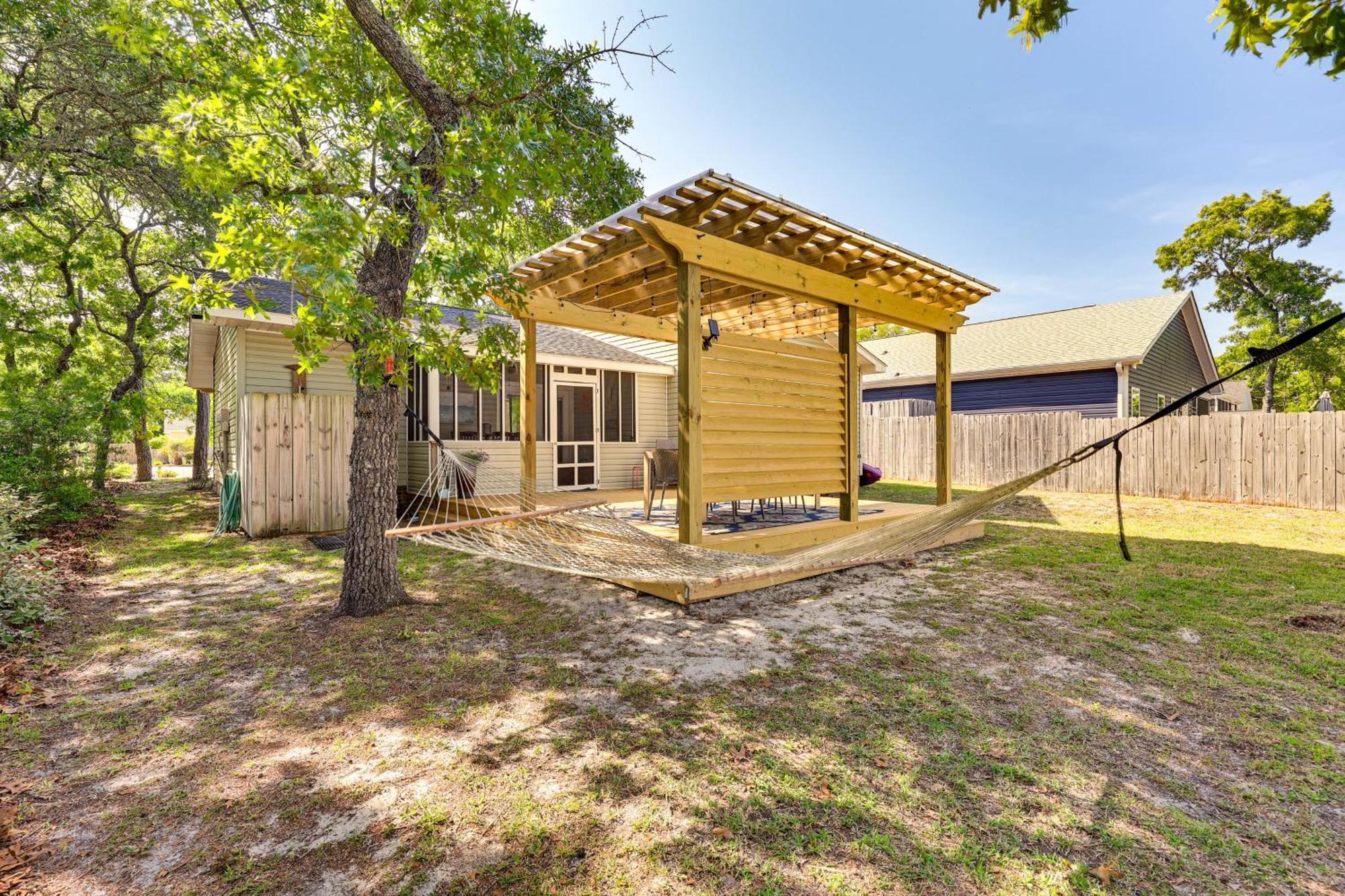 Oak Island Cottage Minutes To Long Beach! Esterno foto
